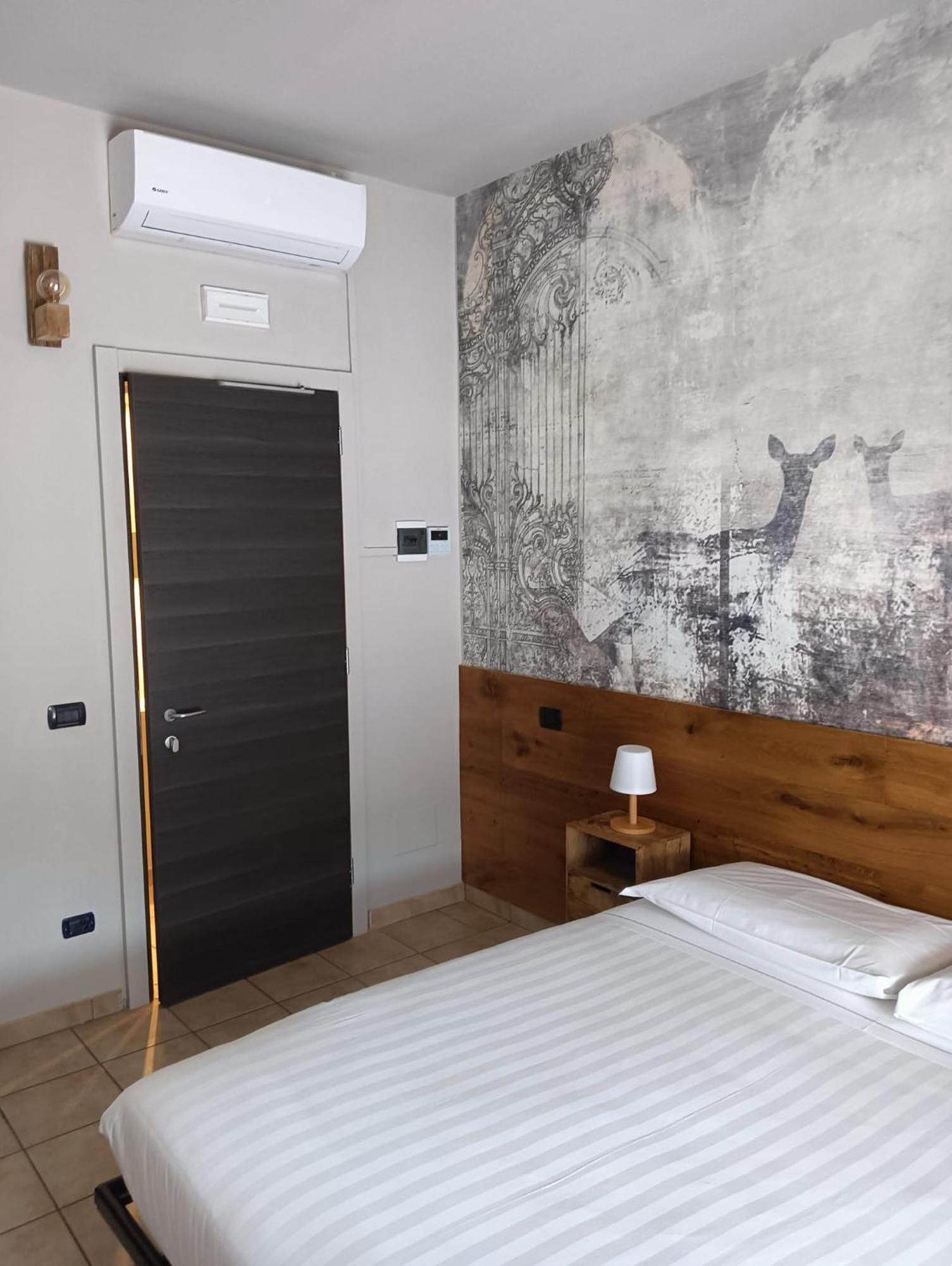 Locanda Da I Baldi Laveno Bagian luar foto